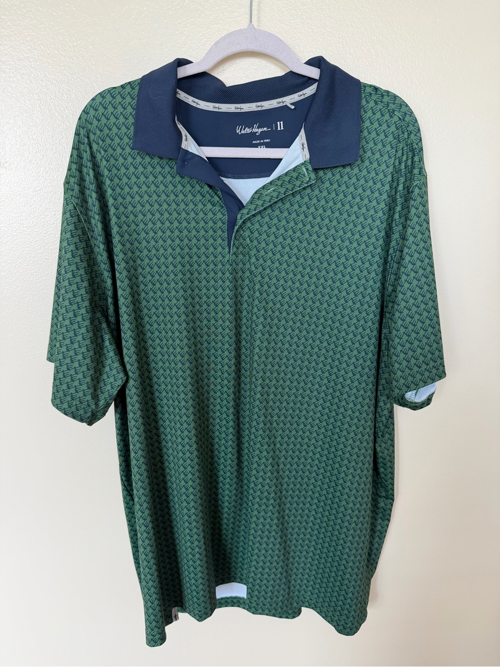 WALTER HAGEN Navy & Green Printed Golf Polo